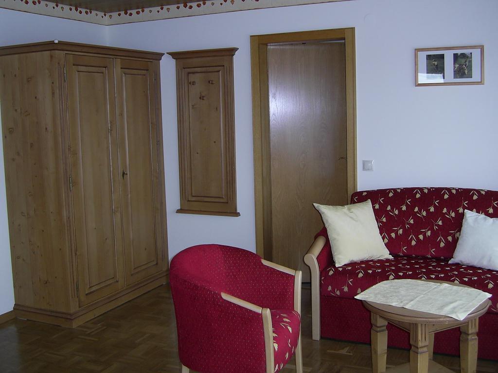 Gasthaus Zum Schwanen Uehlingen-Birkendorf Room photo